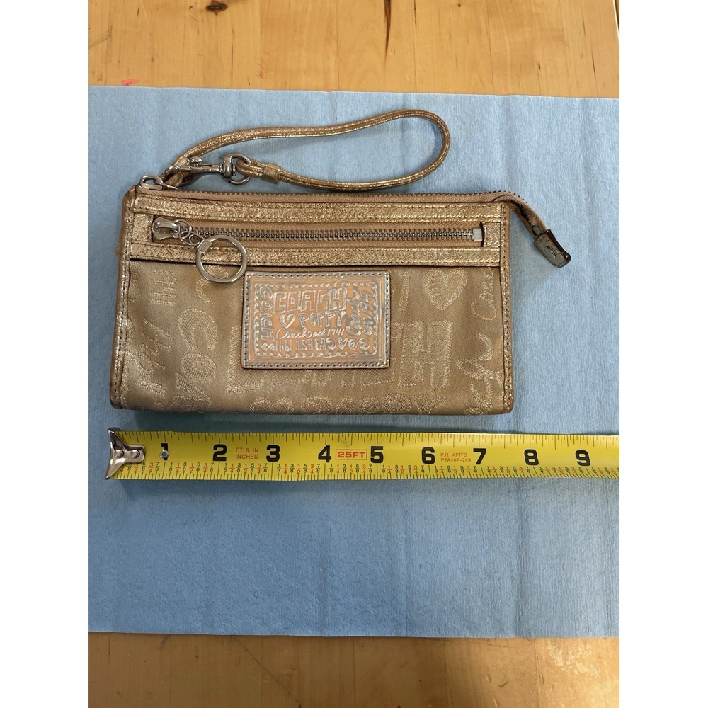Coach Poppy Wristlet  Gold Silver — Purse / Bag / Clutch STUNNING - Picture 7 of 8